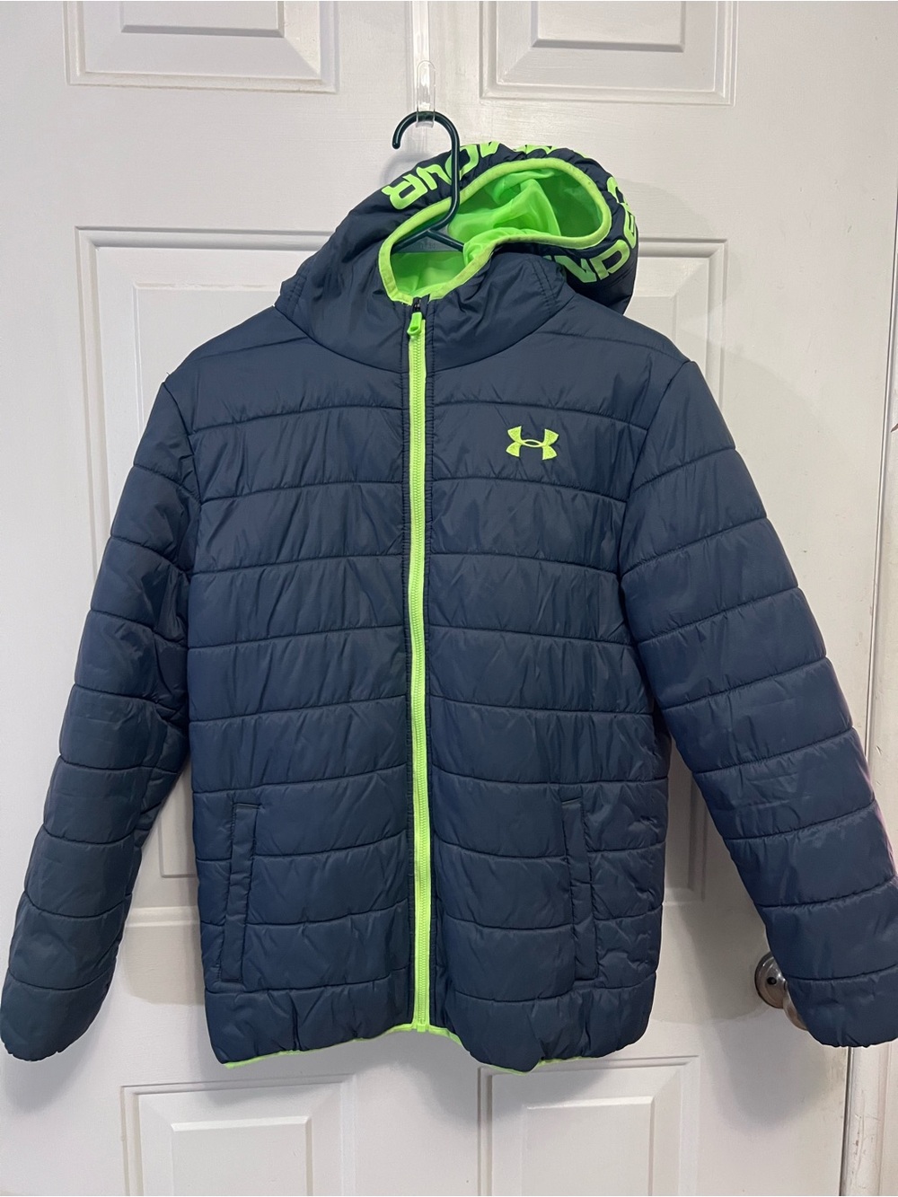 Under Armour ColdGear Youth Large Gray Lime Hooded Puffer Jacket Boys YLG Coat